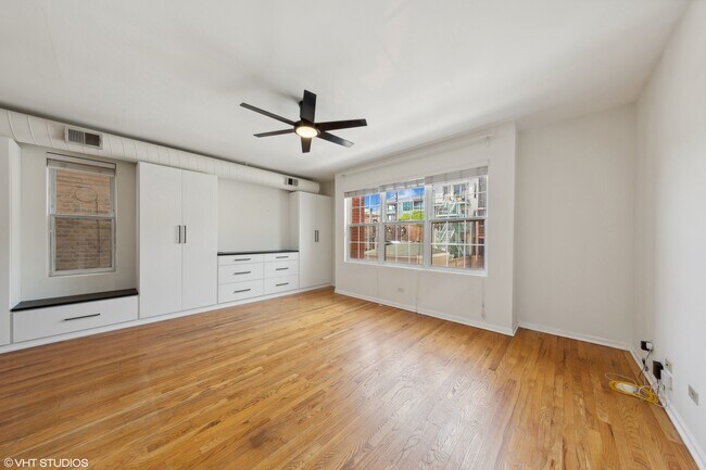 Building Photo - 1213 N Honore St