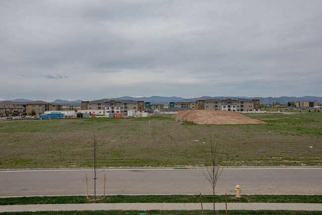 Foto del edificio - 4902 Brookfield Dr