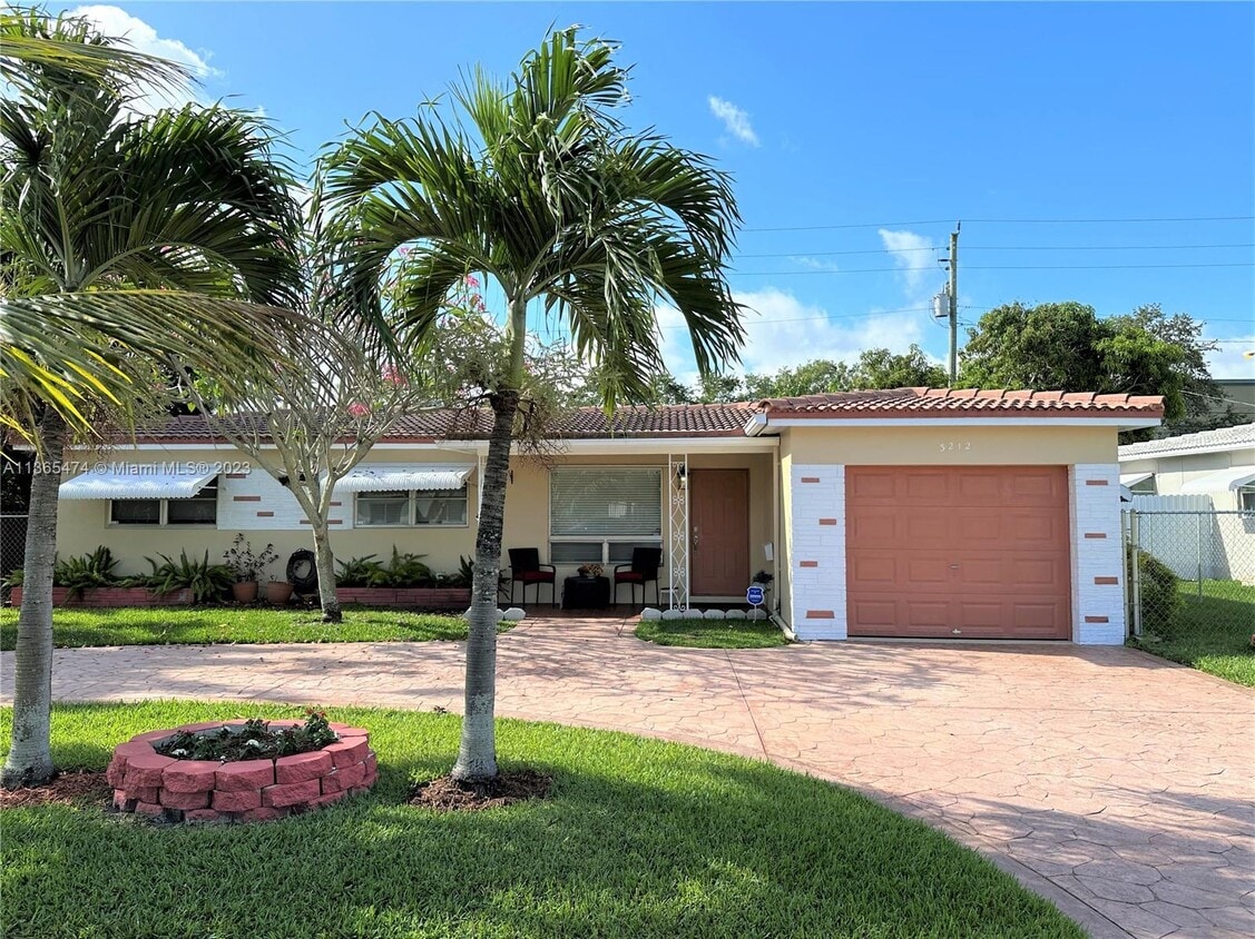 3212 Pierce St, Hollywood, FL 33021 House Rental in Hollywood, FL