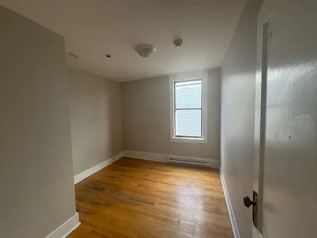 Building Photo - 150 Orange St