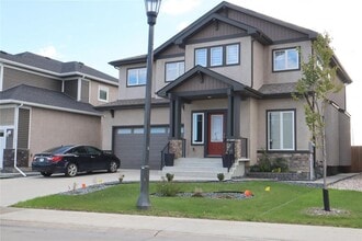 Building Photo - 78 Springwater Rd