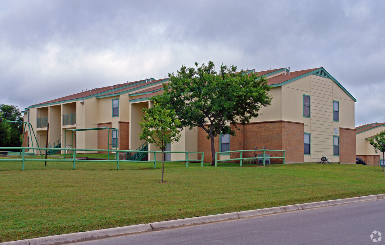 Primary Photo - Cove Village Apartments