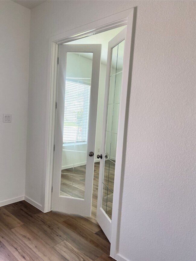 Foto del edificio - 8306 Boundary Waters Dr