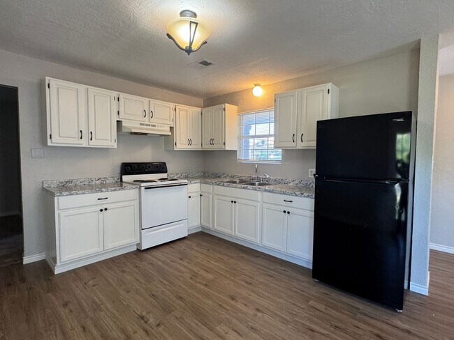 Foto del edificio - 1626 NW 38th St