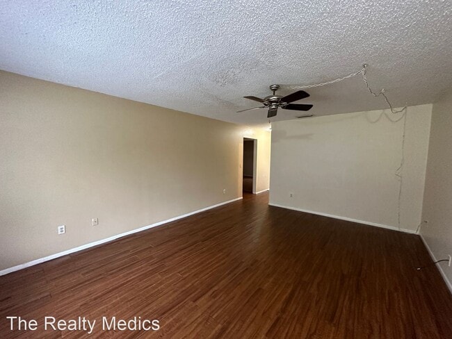 Foto del edificio - 2 br, 1 bath House - 2525 Highlawn Ave