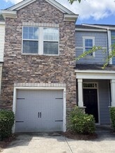 Building Photo - 827 Bibury Ct