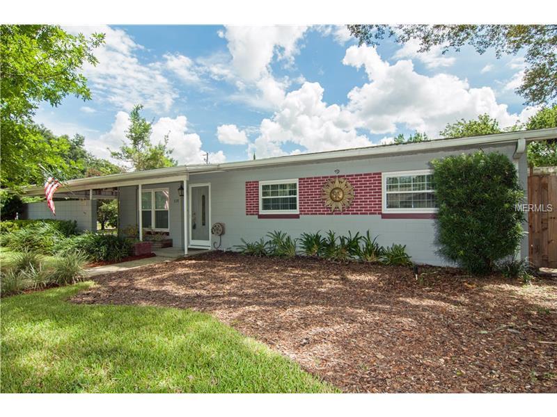 Primary Photo - LARGE Winter Park Home For Rent! HUGE Back...