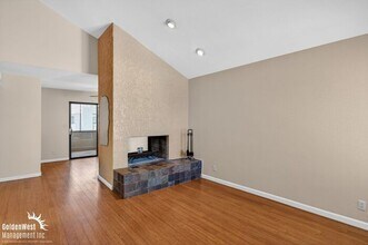 Building Photo - 7502 E Thomas Rd