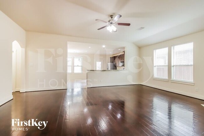 Building Photo - 21611 Royal Troon Dr