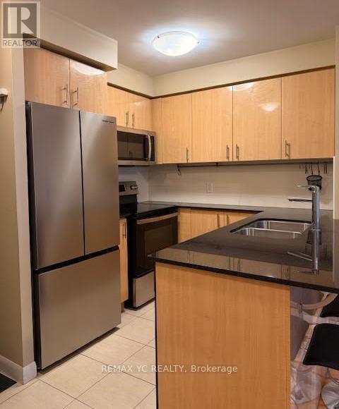 Photo principale - 5791 Yonge St