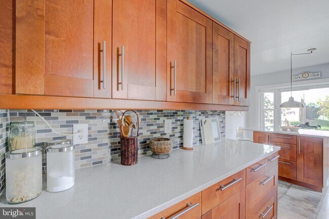 Building Photo - 13724 Penwith Ct