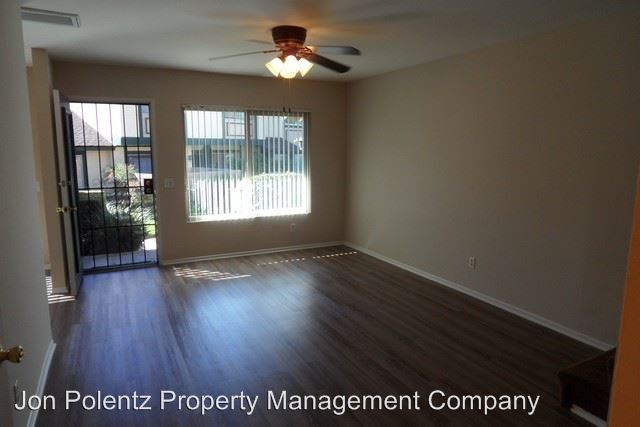 Building Photo - 1735 N Willow Woods Dr