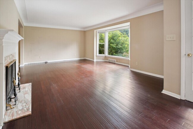 Foto del edificio - 2581 Eaton Rd