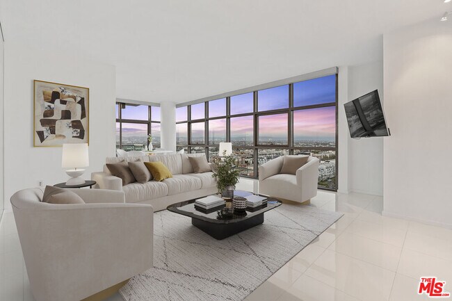 Foto del edificio - 13700 Marina Pointe Dr