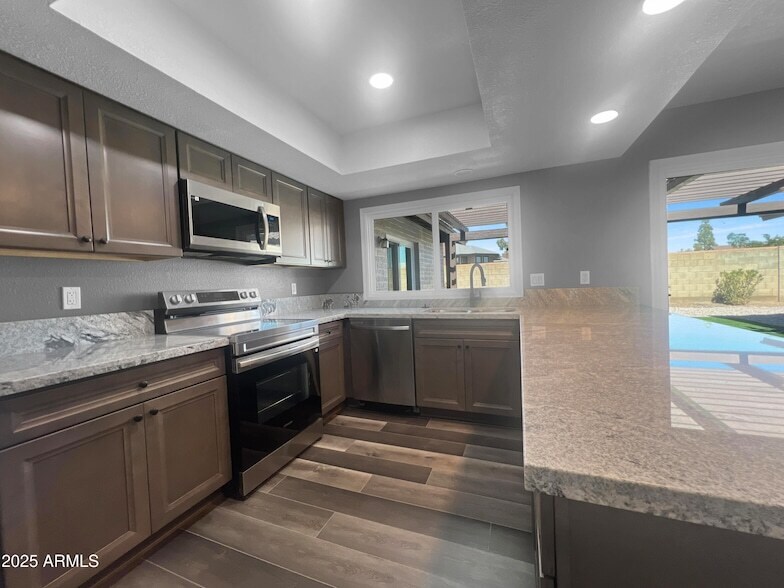 Foto principal - 2347 S Canton