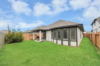 Building Photo - 20755 Sunseed Dr