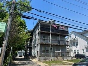 Building Photo - 220 Rathbun St