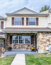 Building Photo - 188 Chester Ct