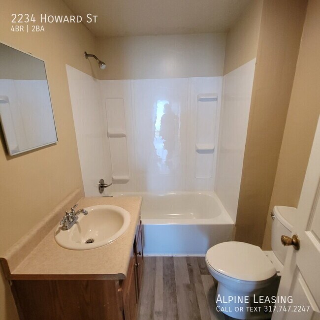 Foto del edificio - 2234 Howard St