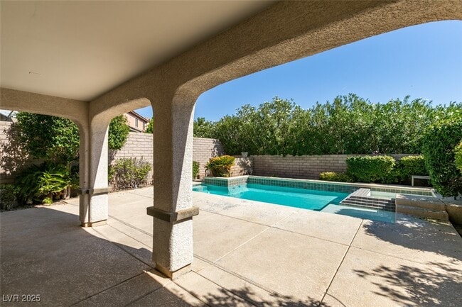 Foto del edificio - 11933 Orense Dr