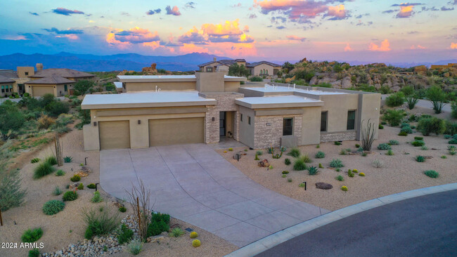 Foto del edificio - 26815 Boulder Ln