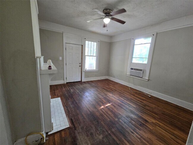 Foto del edificio - 2302 Plum St