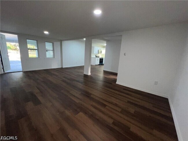 Foto del edificio - 1270 Allen St