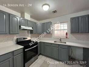 Building Photo - 14 Bergen Ave