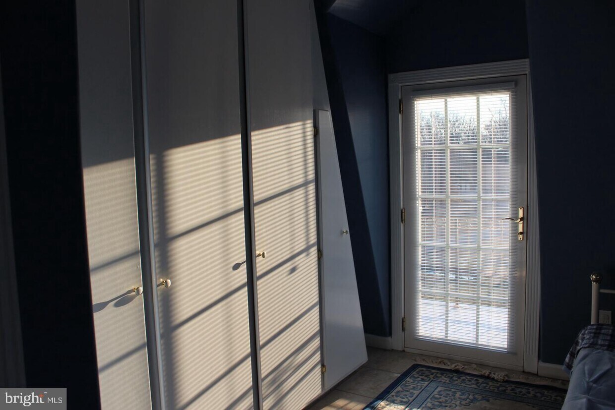 Foto principal - 5825 Doyle Rd