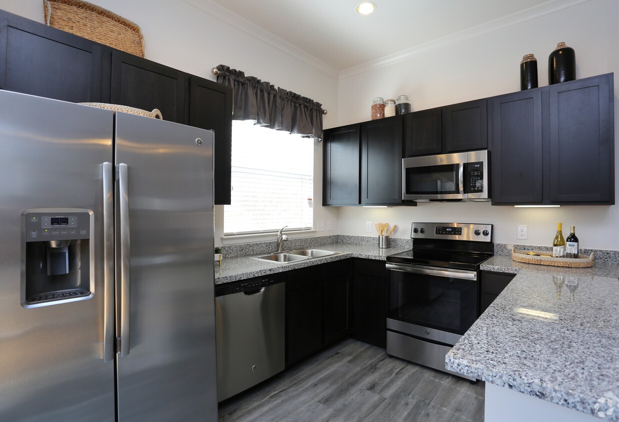 Avilla Northside Apartments Mckinney Tx Apartments Com