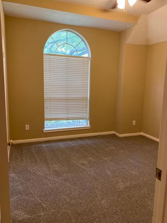 Building Photo - 15630 Brookwood Lake Pl