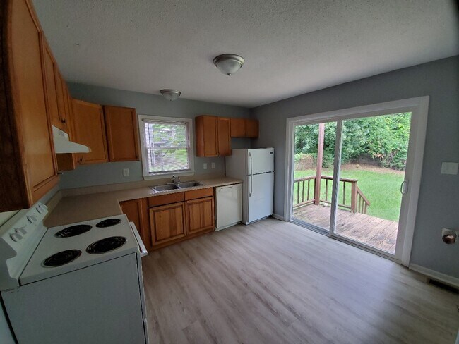 Foto del edificio - 1176 Andrews Rd