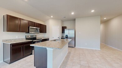Building Photo - 1212 Rolling Thunder Dr