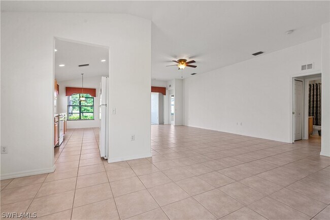 Foto del edificio - 10025 Horse Creek Rd