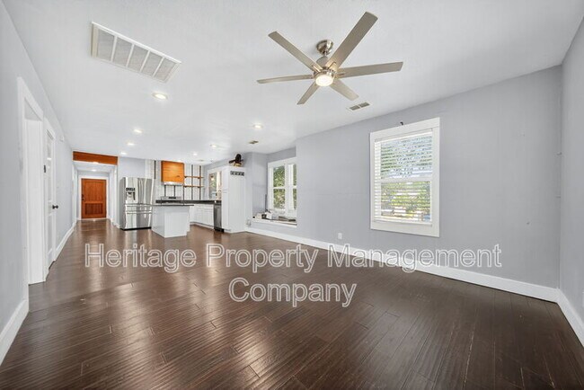 Foto del edificio - 1225 Michigan Ave