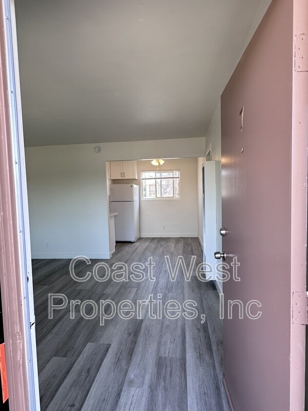 Foto principal - 816 S Orange Ave
