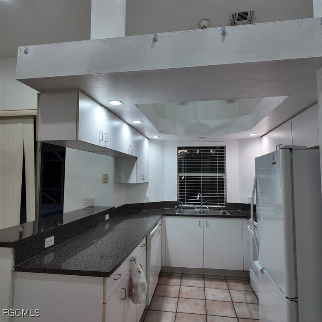 Foto del edificio - 1117 Cleveland Ave