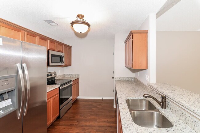 Foto del edificio - 1087 Darren Cir E