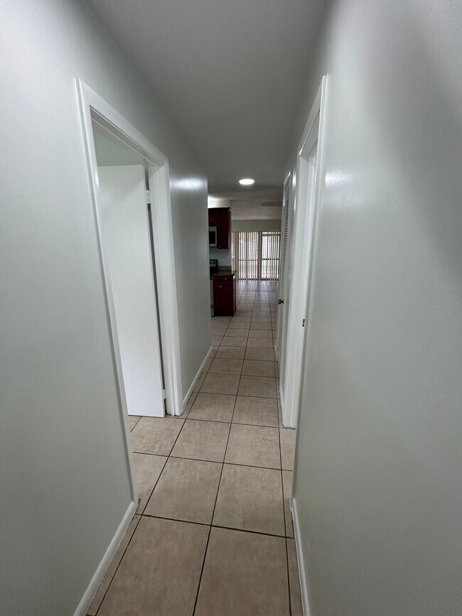 Foto del edificio - 3530 NW 114th Ln