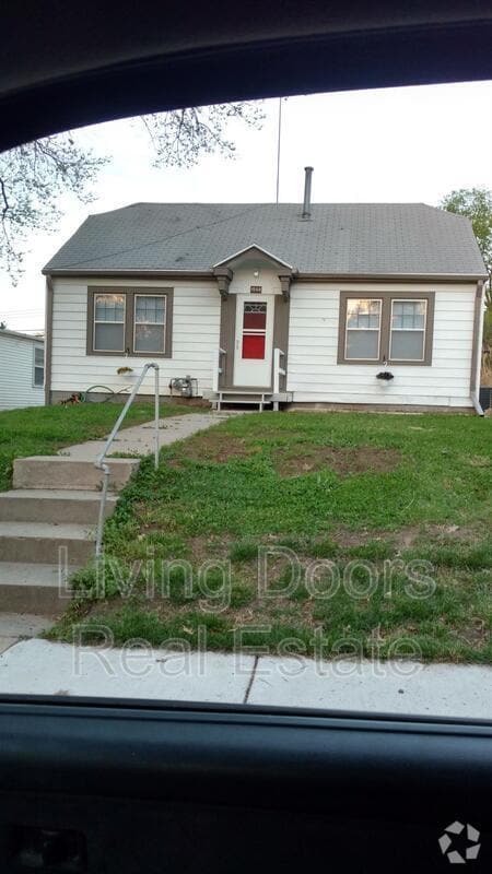 Building Photo - 1548 S 25th St