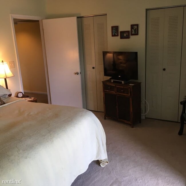 Building Photo - 1 br, 1 bath Condo - 1805 Eleuthera Pt