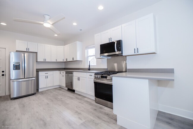 Foto del edificio - 2113 N Bingham St