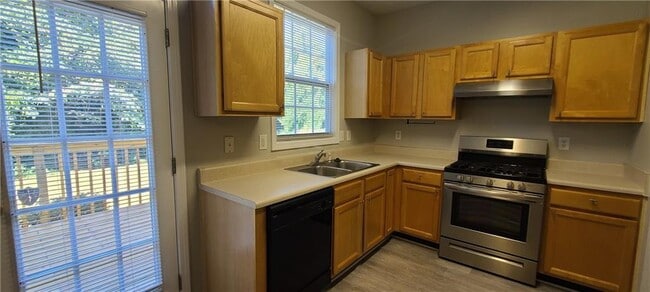 Building Photo - 2602 Avery Park Cir