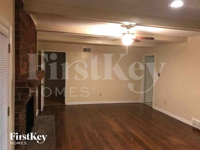 Foto del edificio - 5712 Fox Bend Ave