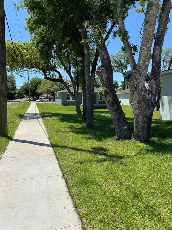 Building Photo - 5310 E Sligh Ave