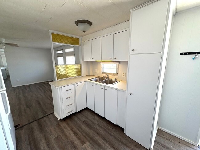 Photo - Updated 2Bed/1Bath Mobile Home for Rent! S...