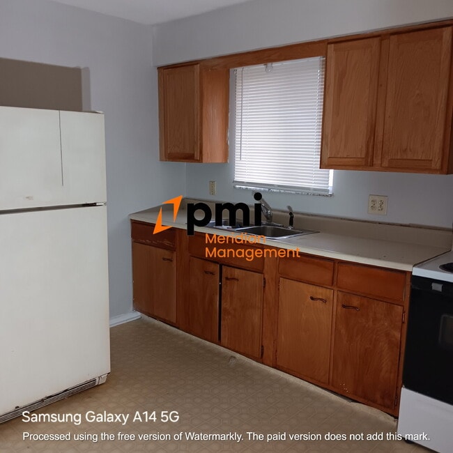 Building Photo - 2209 N Elizabeth St