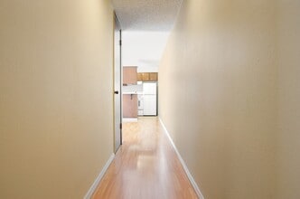 Building Photo - 13959 SE 173rd Pl