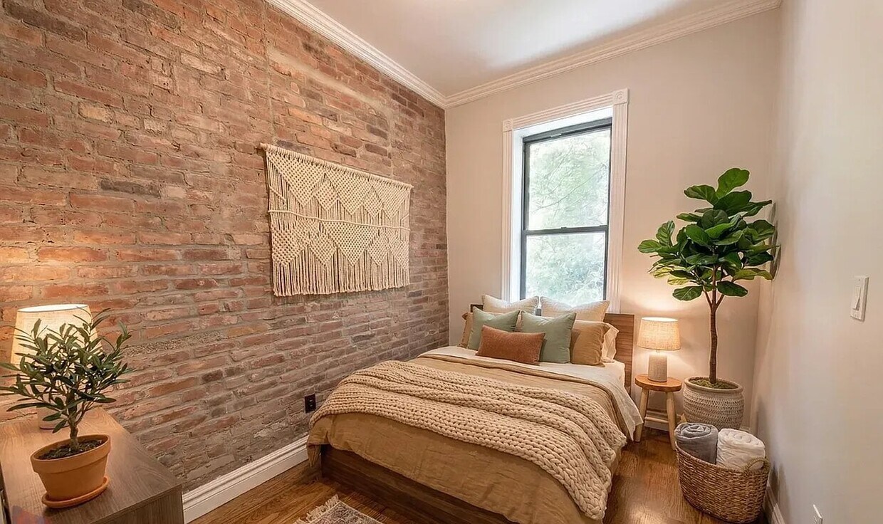 Foto del edificio - 230 E 32nd St