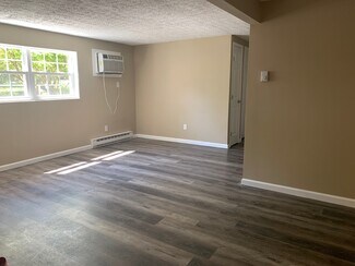Building Photo - 600 Northwood Ct